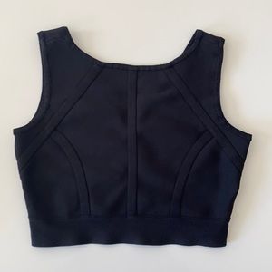 BCBG body contouring crop top